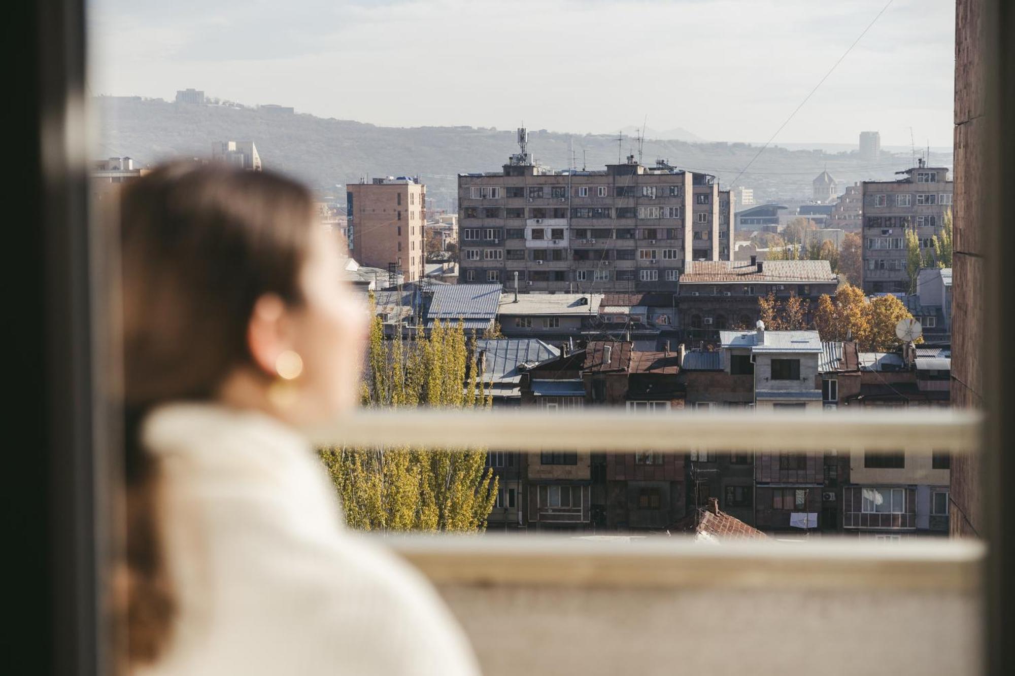 エレバンSaryan Retreat Balcony Bliss Self-Checkin Keygo 36アパートメント エクステリア 写真